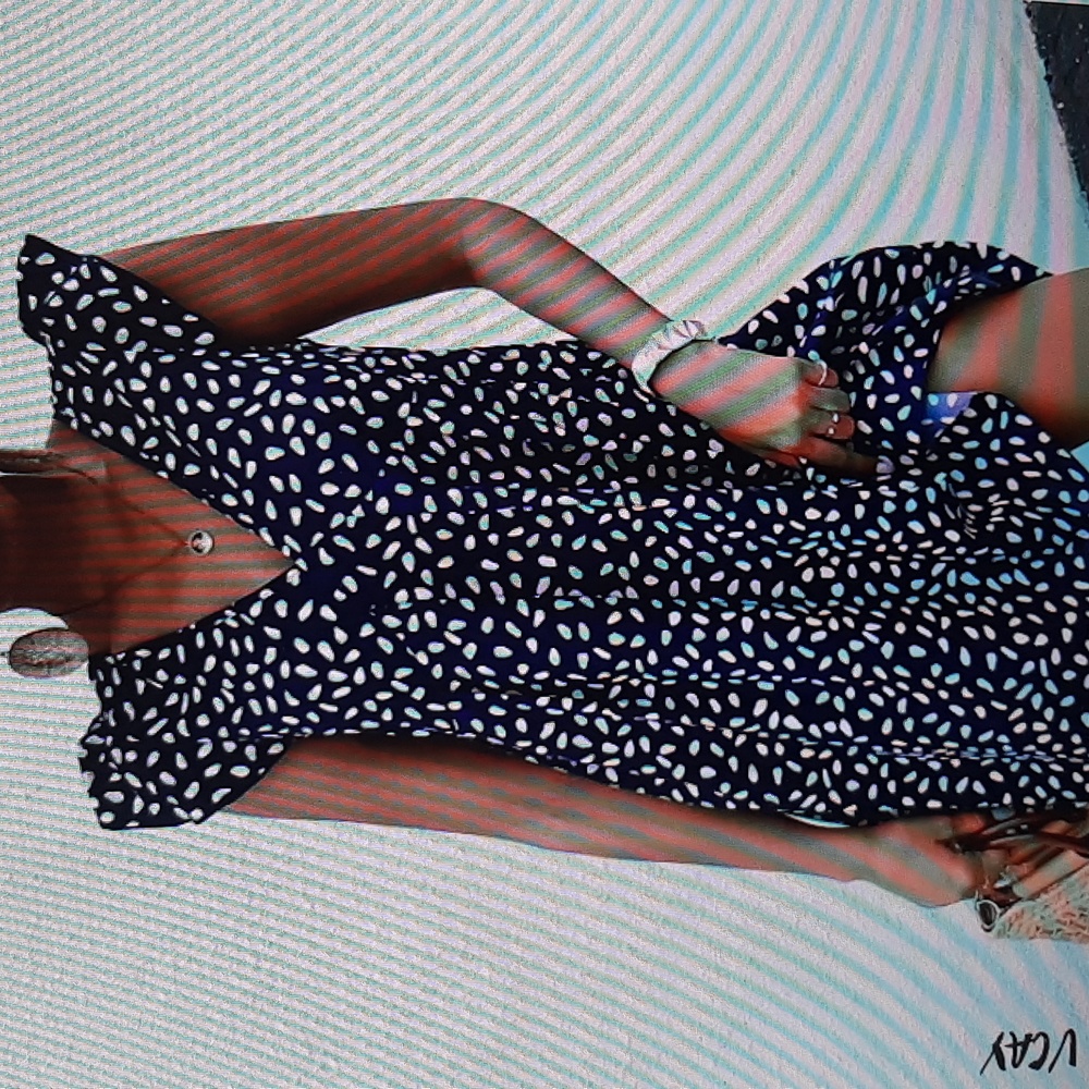 Blue & White Polka dotted Dress New, Never worn Size Large
